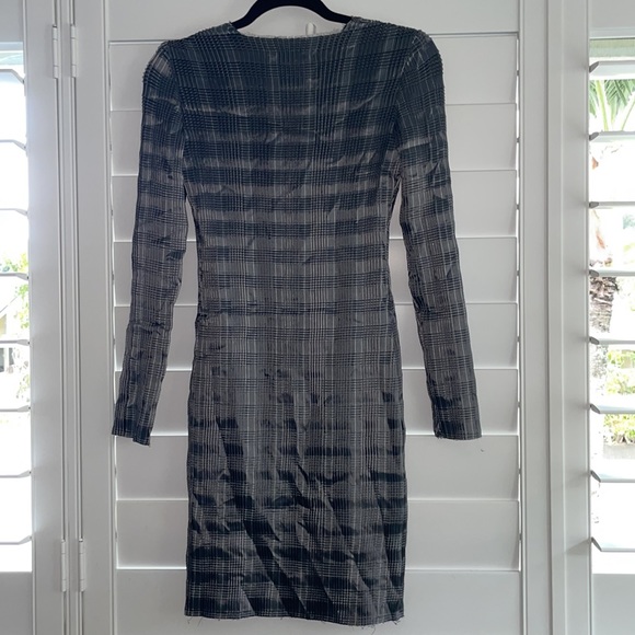 Alexander Wang Gray Plaid Pleated Dress - Picture 5 of 8